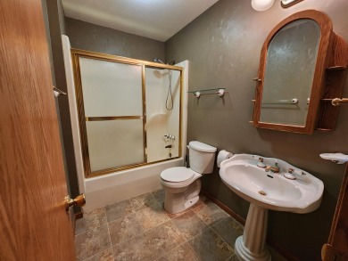 Don't miss this beautifully updated home in the highly on Dakota Dunes Country Club in South Dakota - for sale on GolfHomes.com, golf home, golf lot