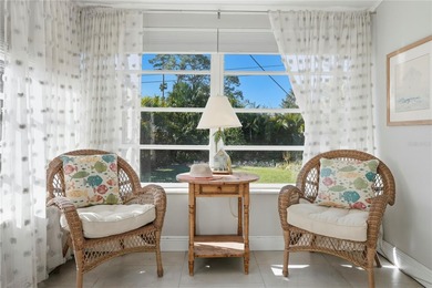 Under contract-accepting backup offers. What an affordable on St. Petersburg Country Club in Florida - for sale on GolfHomes.com, golf home, golf lot