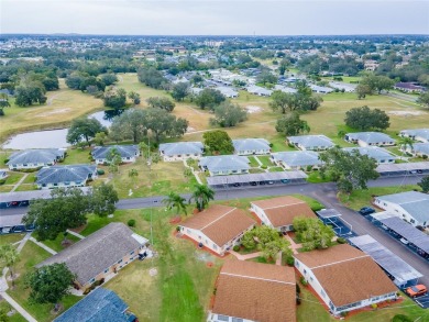 BRING ALL OFFERS! This 2 bedroom, 2 bathroom Kings Point Mansard on Kings Point Executive Golf Course in Florida - for sale on GolfHomes.com, golf home, golf lot