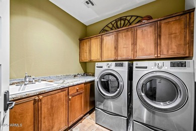 Beautiful single family 3-bedroom 3 bath detached single family on Superstition Mountain Club - Lost Gold in Arizona - for sale on GolfHomes.com, golf home, golf lot