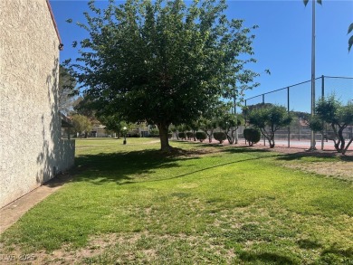 SPACIOUS TOWNHOUSE WITH 2 CAR GARAGE !  UNIQUE COMMUNITY THAT on Las Vegas National Golf Club in Nevada - for sale on GolfHomes.com, golf home, golf lot