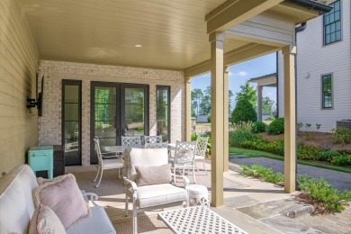 Stunning 4BR/4.5BA Home in Coveted Richland Pointe Village - on Reynolds Lake Oconee - The Oconee in Georgia - for sale on GolfHomes.com, golf home, golf lot