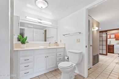Convenient living right in the heart of Tucson! This inviting 2 on Randolph Park Golf Courses in Arizona - for sale on GolfHomes.com, golf home, golf lot