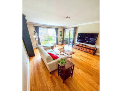 Stunning 3BR/2BA remodeled ranch style condo in West Norwalk's on Oak Hills Park Golf Course in Connecticut - for sale on GolfHomes.com, golf home, golf lot