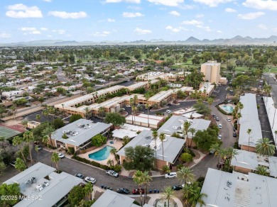 Convenient living right in the heart of Tucson! This inviting 2 on Randolph Park Golf Courses in Arizona - for sale on GolfHomes.com, golf home, golf lot
