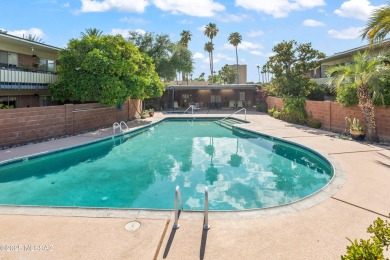 Convenient living right in the heart of Tucson! This inviting 2 on Randolph Park Golf Courses in Arizona - for sale on GolfHomes.com, golf home, golf lot