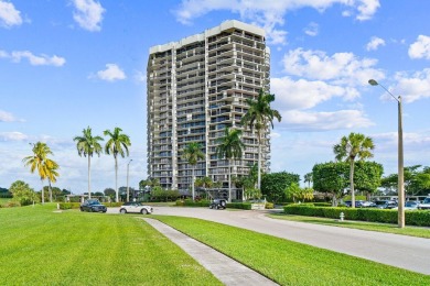 The most desired line in the building. The only 2 bedroom, 2 on The President Country Club in Florida - for sale on GolfHomes.com, golf home, golf lot