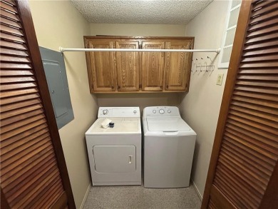This adorable townhome offers the perfect blend of comfort and on Bella Vista Country Club - Berksdale in Arkansas - for sale on GolfHomes.com, golf home, golf lot