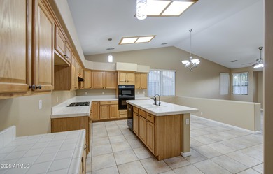 HIGHLY MOTIVATED SELLERS! You'll fall in love with this amazing on Greenfield Lakes Golf Club in Arizona - for sale on GolfHomes.com, golf home, golf lot