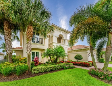 FULL GOLF MEMBERSHIP, AVOID THE WAITLIST! Where sophistication on Jupiter Country Club in Florida - for sale on GolfHomes.com, golf home, golf lot