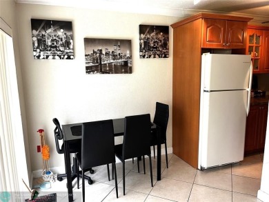 This charming 2-bedroom, 1.5-bath corner-unit townhome offers on Colony West Country Club in Florida - for sale on GolfHomes.com, golf home, golf lot