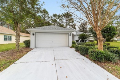 Charming 3-Bedroom, 2-Bath Home in Oak Run - A Premier 55+ Golf on Royal Oaks Golf Club in Florida - for sale on GolfHomes.com, golf home, golf lot