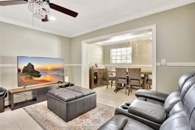 PRICED TO SELL. A SPECTACULAR 3/2.5 TOWNHOME FOR SALE AT ORIOLE on Oriole Golf and Tennis Club in Florida - for sale on GolfHomes.com, golf home, golf lot