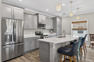 Sold fully furnished and perfectly positioned with golf course on Lost Key Golf Club in Florida - for sale on GolfHomes.com, golf home, golf lot