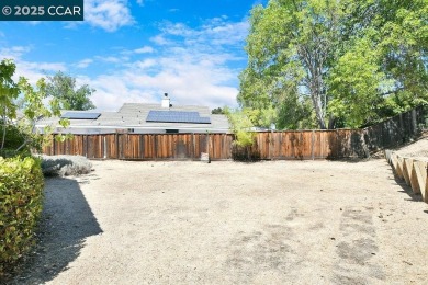 Welcome home to 1024 Sandstone Court in Antioch, California! on Lone Tree Golf Course in California - for sale on GolfHomes.com, golf home, golf lot