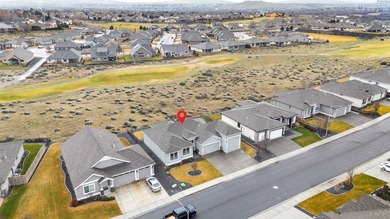 The Perfect Setup: Golf, Gear and Gourmet!  As you pull into the on Horn Rapids Golf Club in Washington - for sale on GolfHomes.com, golf home, golf lot