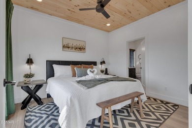 Indoor Pool, Spectacular Mtn Views, Game Room, Hot Tub, Fire on Sevierville Golf Club in Tennessee - for sale on GolfHomes.com, golf home, golf lot