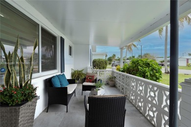 Updated 2BR/2BA home with enclosed patio and a extra  room and on Leisureville Community Association in Florida - for sale on GolfHomes.com, golf home, golf lot