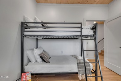 Indoor Pool, Spectacular Mtn Views, Game Room, Hot Tub, Fire on Sevierville Golf Club in Tennessee - for sale on GolfHomes.com, golf home, golf lot