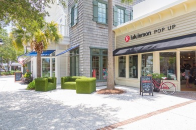 This beautifully renovated 2BR, 2BA High Hammock is a tastefully on The Seabrook Island Club in South Carolina - for sale on GolfHomes.com, golf home, golf lot