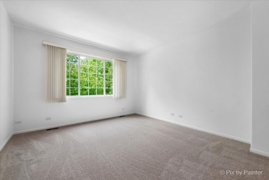 Welcome to this move-in ready 3-bedroom, 2.1-bath townhome in on Cary Country Club in Illinois - for sale on GolfHomes.com, golf home, golf lot