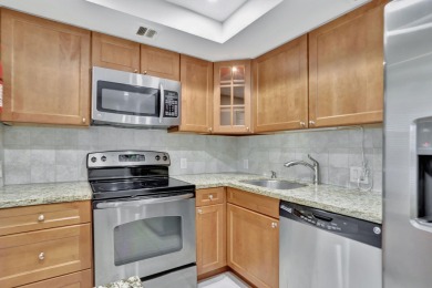 MAKE AN OFFER on this charming 2BR, 2BR condo in desirable Palm on Palm-Aire Country Club and Resort - Palms in Florida - for sale on GolfHomes.com, golf home, golf lot