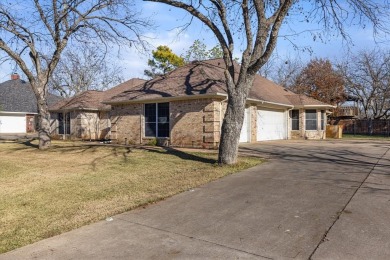 Pecan Plantation is the place to be with its stellar golf on Pecan Plantation Country Club in Texas - for sale on GolfHomes.com, golf home, golf lot