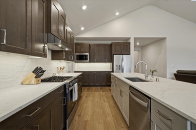 Located in the sought-after Horn Rapids community of Richland on Horn Rapids Golf Club in Washington - for sale on GolfHomes.com, golf home, golf lot