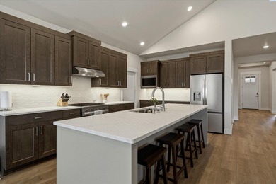 Located in the sought-after Horn Rapids community of Richland on Horn Rapids Golf Club in Washington - for sale on GolfHomes.com, golf home, golf lot