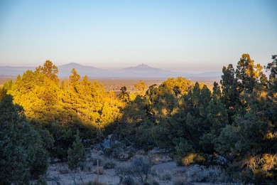 Beautiful cascade mountain views from this lot. It is located on on Brasada Canyons Golf Course in Oregon - for sale on GolfHomes.com, golf home, golf lot