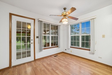 Welcome to this inviting 3-bedroom, 2-bath ranch offering on Streamwood Oaks Golf Club in Illinois - for sale on GolfHomes.com, golf home, golf lot