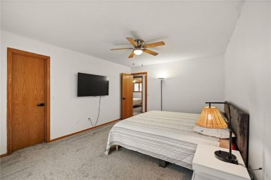 Fantastic family home that has been recently remodeled and is on Bella Vista - Metfield Golf Complex and Country Club in Arkansas - for sale on GolfHomes.com, golf home, golf lot