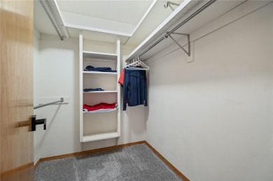 Fantastic family home that has been recently remodeled and is on Bella Vista - Metfield Golf Complex and Country Club in Arkansas - for sale on GolfHomes.com, golf home, golf lot