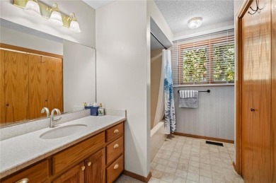 Fantastic family home that has been recently remodeled and is on Bella Vista - Metfield Golf Complex and Country Club in Arkansas - for sale on GolfHomes.com, golf home, golf lot