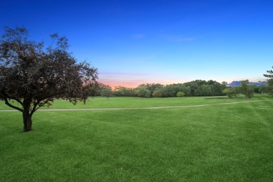 Welcome to this inviting 3-bedroom, 2-bath ranch offering on Streamwood Oaks Golf Club in Illinois - for sale on GolfHomes.com, golf home, golf lot