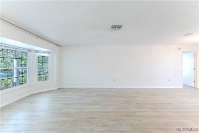 Welcome to this charming 2-bedroom, 2-bathroom home with a 2-car on Timber Pines Golf Course in Florida - for sale on GolfHomes.com, golf home, golf lot