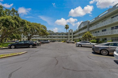 Experience the Florida retirement lifestyle you've been dreaming on On Top Of The World Golf Course in Florida - for sale on GolfHomes.com, golf home, golf lot