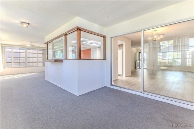 Welcome to this charming 2-bedroom, 2-bathroom home with a 2-car on Timber Pines Golf Course in Florida - for sale on GolfHomes.com, golf home, golf lot