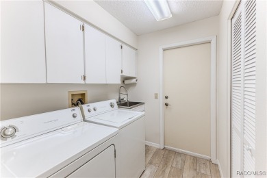 Welcome to this charming 2-bedroom, 2-bathroom home with a 2-car on Timber Pines Golf Course in Florida - for sale on GolfHomes.com, golf home, golf lot