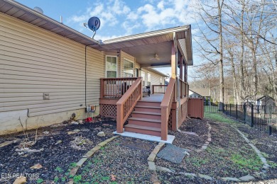 Looking for a warm, inviting home with friendly neighbors, and on Druid Hills Golf Club in Tennessee - for sale on GolfHomes.com, golf home, golf lot