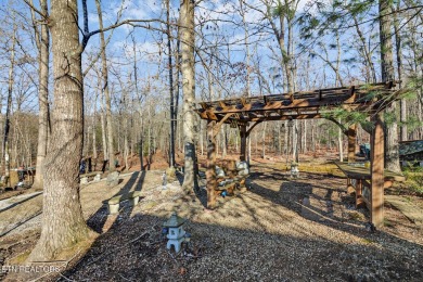 Looking for a warm, inviting home with friendly neighbors, and on Druid Hills Golf Club in Tennessee - for sale on GolfHomes.com, golf home, golf lot