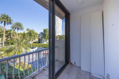 WELCOME TO THIS TWO-STORY CHARMING TOWNHOUSE IN A FAMILY on Turnberry Isle Resort and Club in Florida - for sale on GolfHomes.com, golf home, golf lot