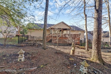 Looking for a warm, inviting home with friendly neighbors, and on Druid Hills Golf Club in Tennessee - for sale on GolfHomes.com, golf home, golf lot