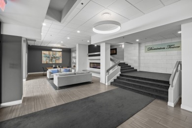This fantastic spacious condo is a great find! This home on Maple Meadows Golf Club in Illinois - for sale on GolfHomes.com, golf home, golf lot