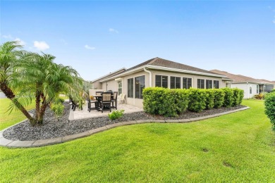 BOND PAID! DESIGNER IRIS MODEL IN THE VILLAGE OF DUNEDIN! on Pennbrooke Fairways in Florida - for sale on GolfHomes.com, golf home, golf lot
