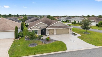 BOND PAID! DESIGNER IRIS MODEL IN THE VILLAGE OF DUNEDIN! on Pennbrooke Fairways in Florida - for sale on GolfHomes.com, golf home, golf lot