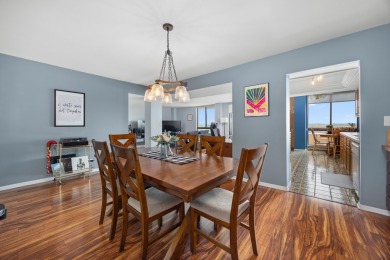 This fantastic spacious condo is a great find! This home on Maple Meadows Golf Club in Illinois - for sale on GolfHomes.com, golf home, golf lot