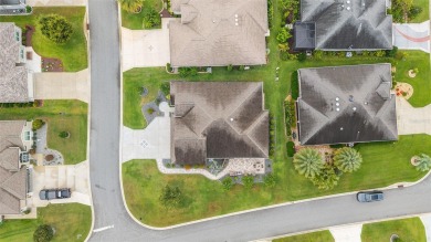 BOND PAID! DESIGNER IRIS MODEL IN THE VILLAGE OF DUNEDIN! on Pennbrooke Fairways in Florida - for sale on GolfHomes.com, golf home, golf lot