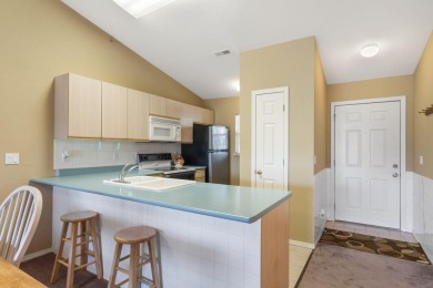 Perfect opportunity to own a Table Rock Lake vacation condo! on Pointe Royale Village Country Club in Missouri - for sale on GolfHomes.com, golf home, golf lot