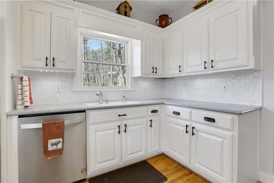 EASY LIVING IN RENOWNED BIG CANOE RECREATIONAL COMMUNITY. Well on Big Canoe Golf Club - Cherokee in Georgia - for sale on GolfHomes.com, golf home, golf lot